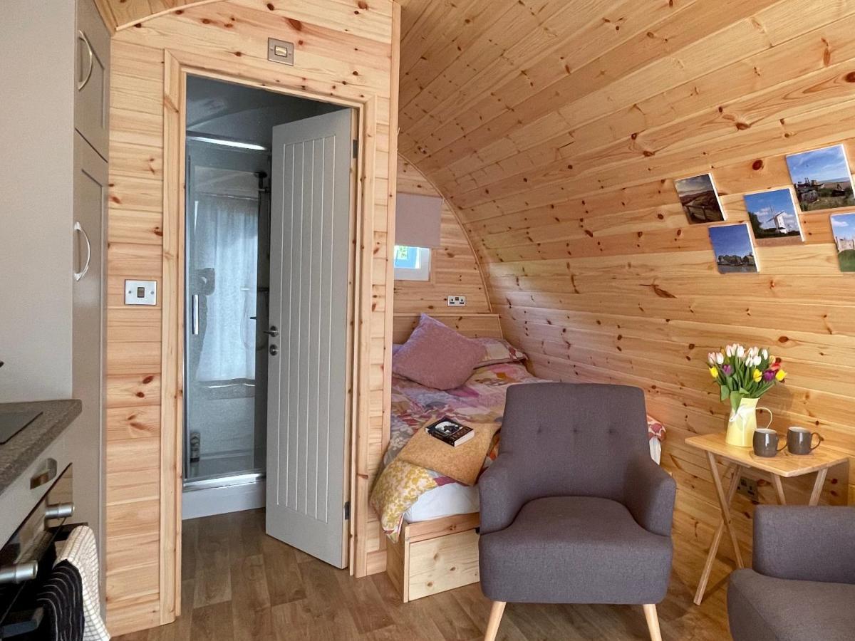 Waterpump Pod For 2 Adults With Ensuite In The Suffolk Countryside Badingham ภายนอก รูปภาพ