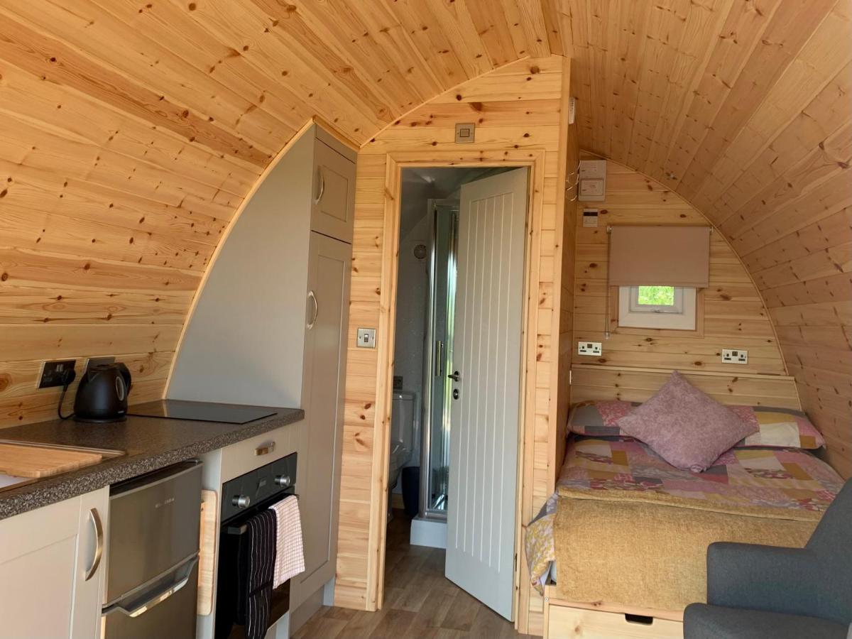 Waterpump Pod For 2 Adults With Ensuite In The Suffolk Countryside Badingham ภายนอก รูปภาพ